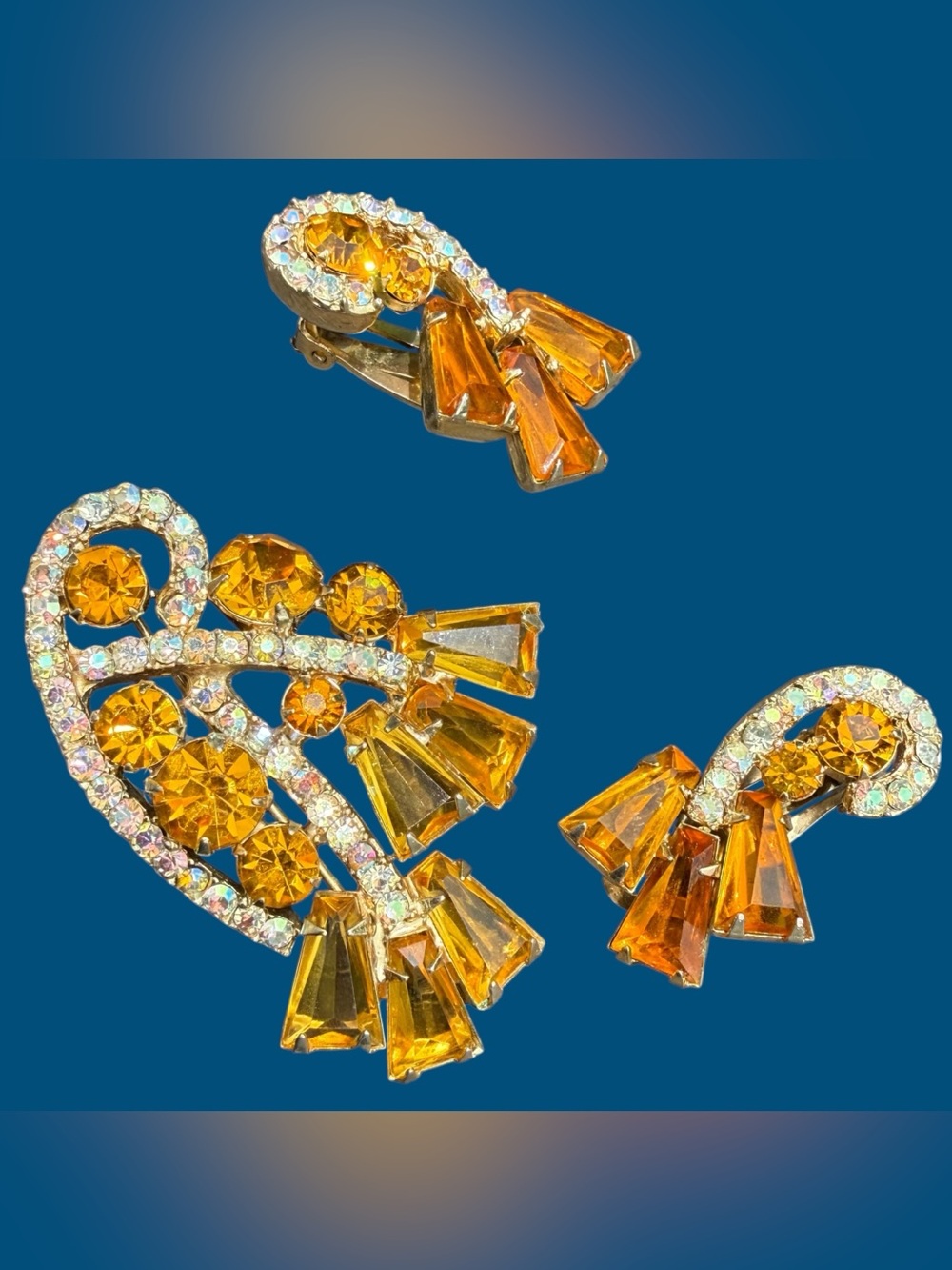 VERIFIED JULIANA D&E Keystone Baguette Rhinestone Brooch & Earrings Yellow Topaz